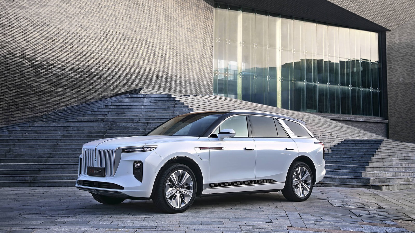 Hongqi Türkiye'de Yeni CEO Göreve Başladı: Marka 7 Ayda Kaç Araç Sattı?