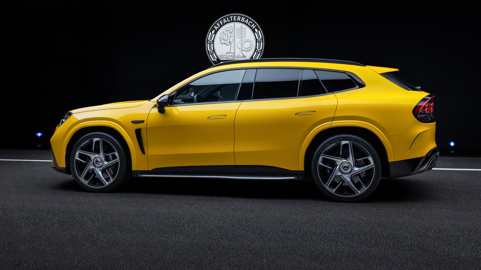 Mercedes-AMG GT SUV Tanıtıldı: 710 kW'a Kadar DC Şarj, Üst Sürümlerde Üç Eksenel Akı Motoru