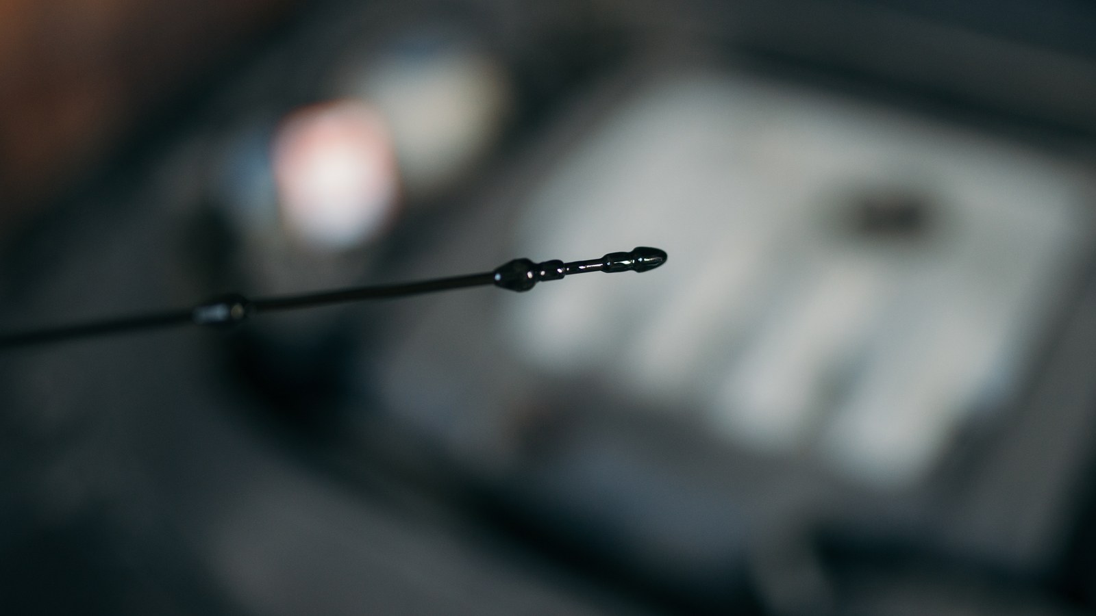 Motor Yağı Nasıl Kontrol Edilir? Yağ Çubuğu Okuma, Eksilince Hangi Yağ Eklenir, Farklı Yağ Karıştırılır mı