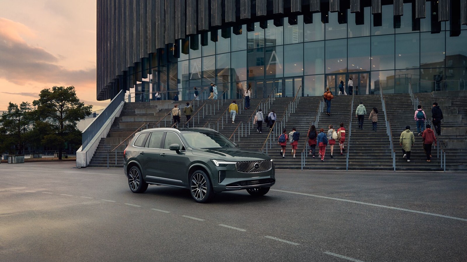 Volvo Cars 3. Çeyrekte Zarar Açıkladı, Yaklaşık 2.500 İşi Azaltıyor; Raporun Pazar Tablosunda Türkiye 6. Sırada