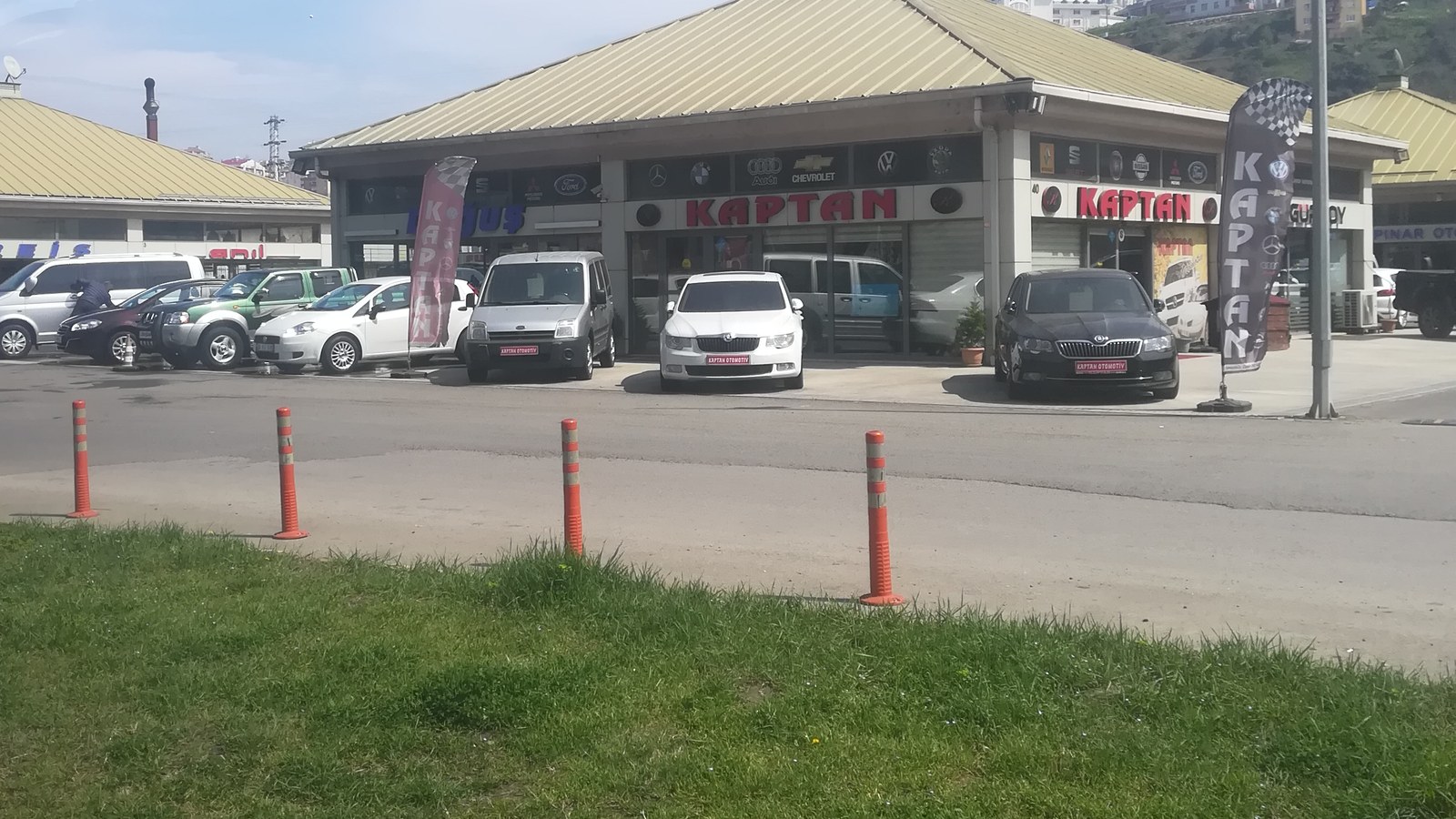 Sıfır Otomobil Kaydı Yüzde 30,5 Düştü, Noterde Devir Arttı