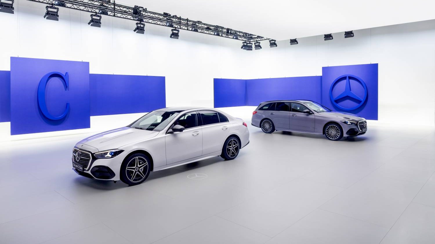 Makyajlı Mercedes C-Serisi Tanıtıldı: Dizel Korundu, Türkiye'de Yok
