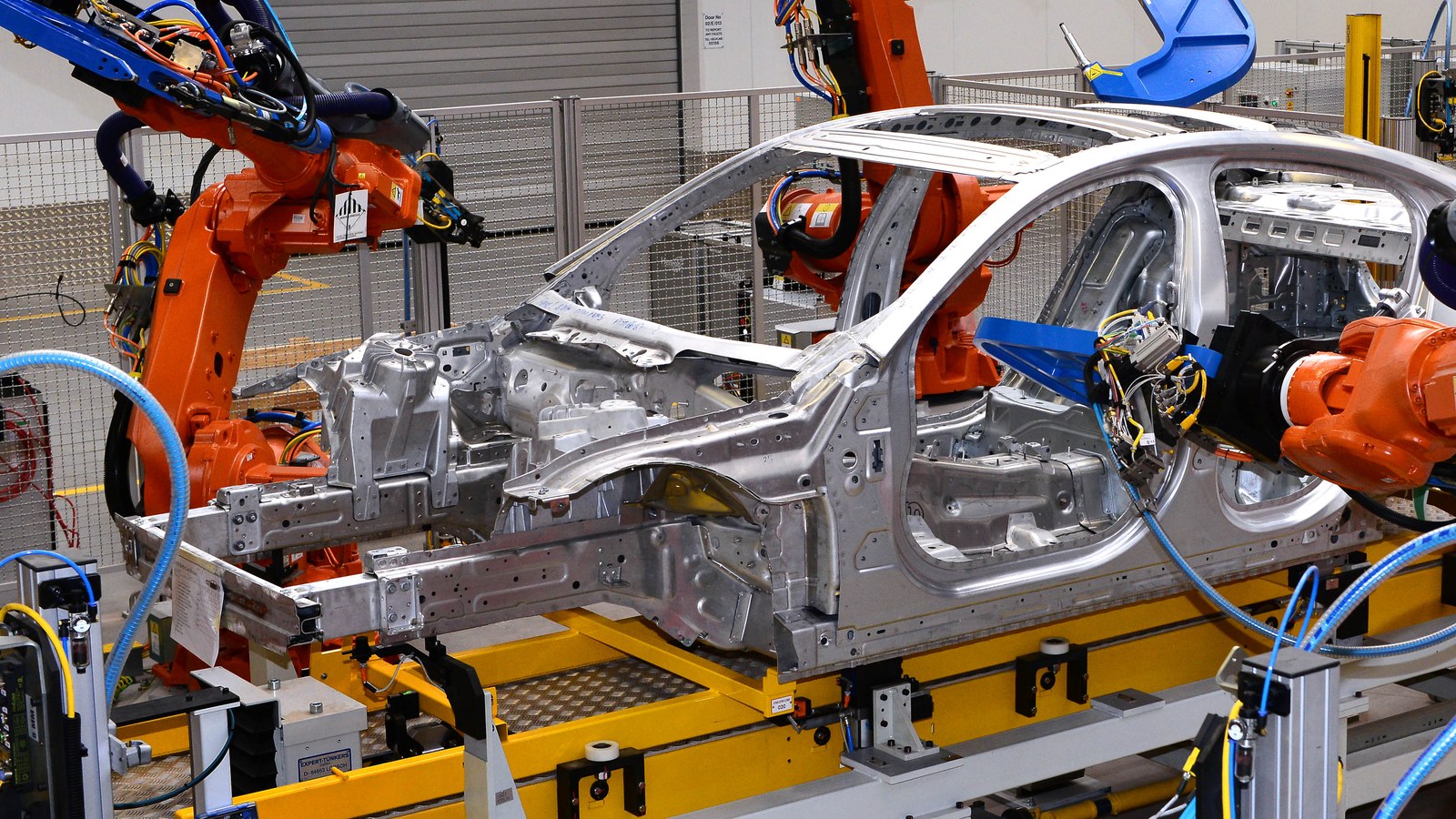 Jaguar Land Rover'da 4.000 Kişilik Gönüllü Ayrılma Hedefi: Sebep Sadece Siber Saldırı Değil