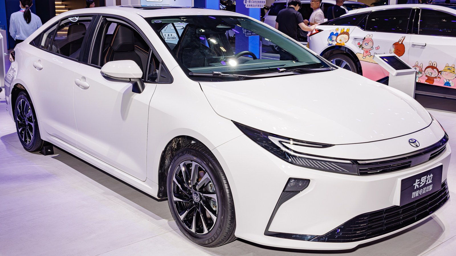 Makyajlı Toyota Corolla Irak'ta Satışa Çıktı: Sakarya'da Üretilen Türkiye Modeli Farklı