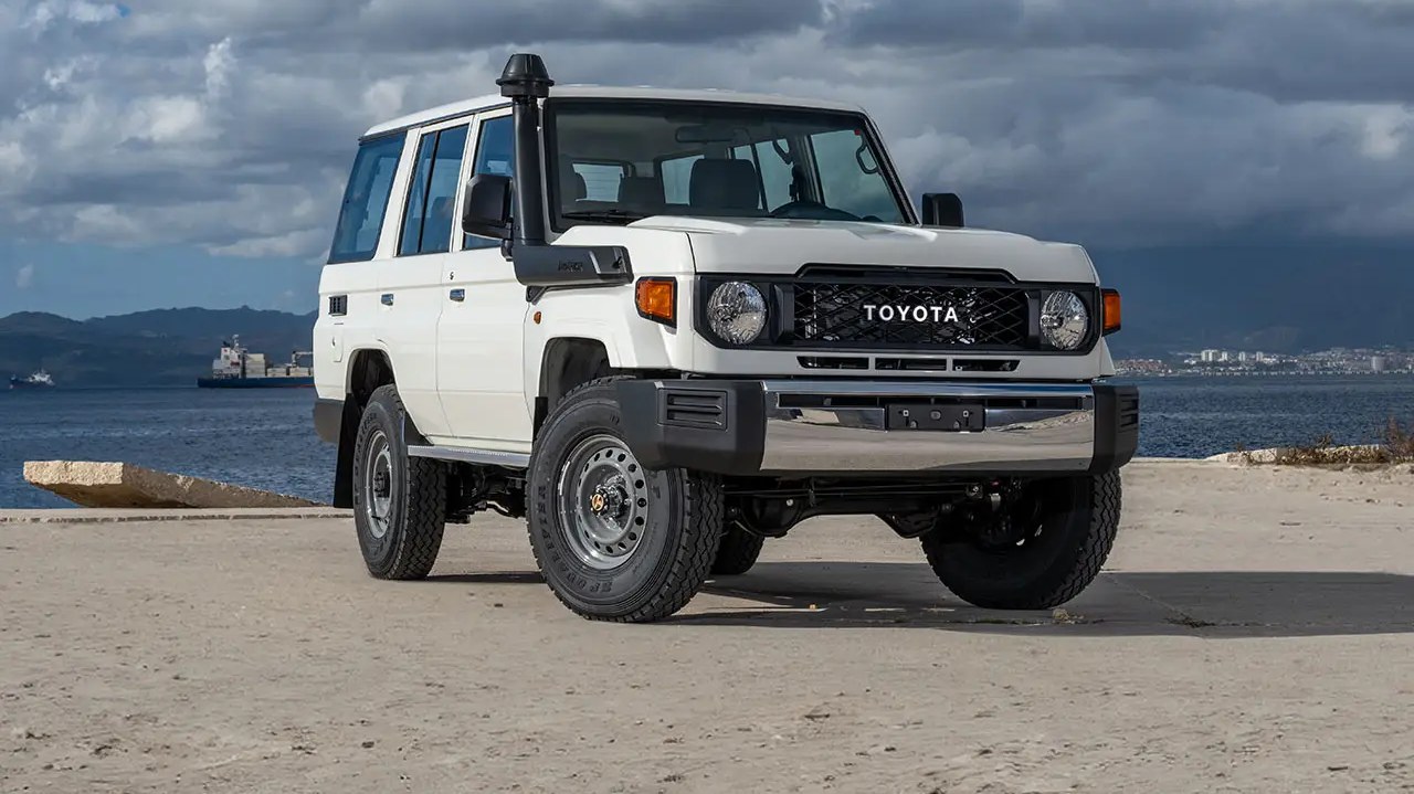 36 Yıldır Üretimde: Toyota'nın 1HZ Dizel Motoru Neden Bu Kadar Dayanıklı?